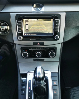 Volkswagen Passat cena 36500 przebieg: 272000, rok produkcji 2011 z Drezdenko małe 407
